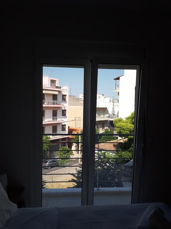 Dipson'S At Gazi Apartment Атина Екстериор снимка