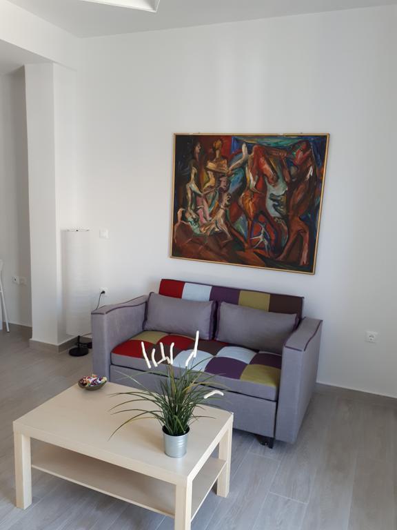 Dipson'S At Gazi Apartment Атина Екстериор снимка